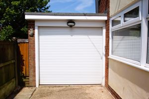 Photo 16- click for photo gallery